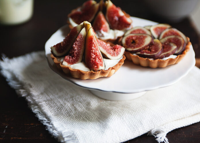 Fresh Fig Tartlets, or Using up the Fridge