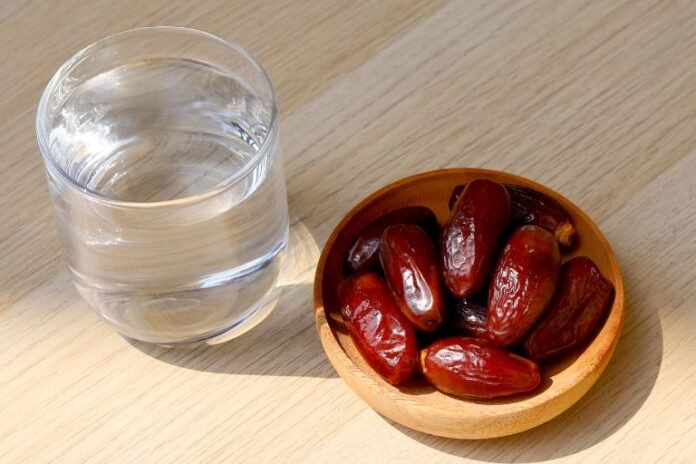 Are Dates Safe for Acid Reflux?